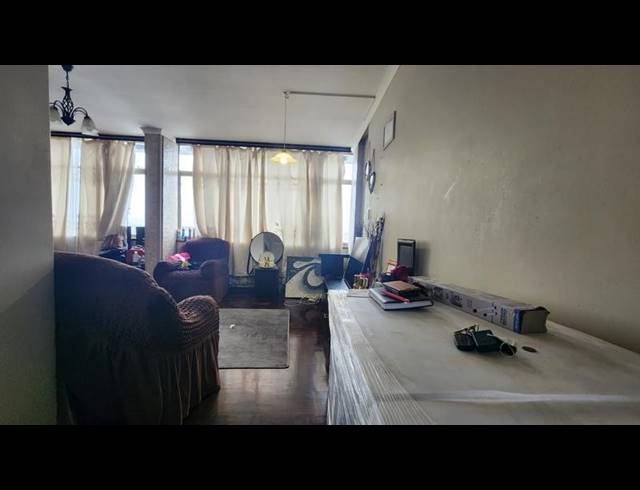 2 BEDROOM APARTMENT FOR SALE IN GLENWOOD
